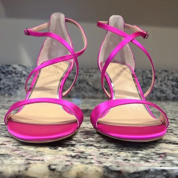 Jewel Badgley Mischka Satin Heels - Picture 5 of 12